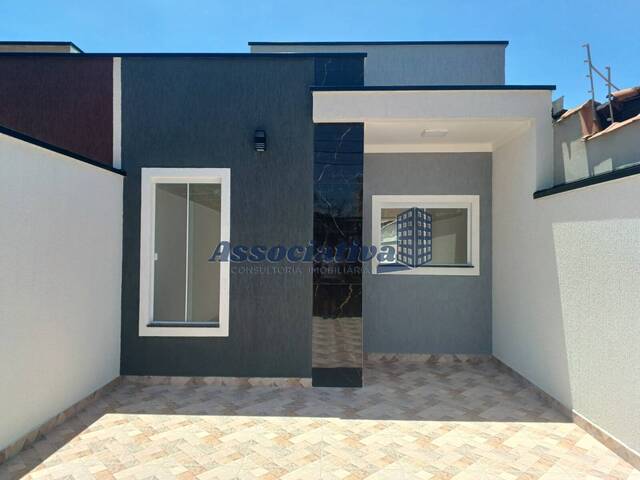 #1640 - Casa para Venda em Taubaté - SP - 2