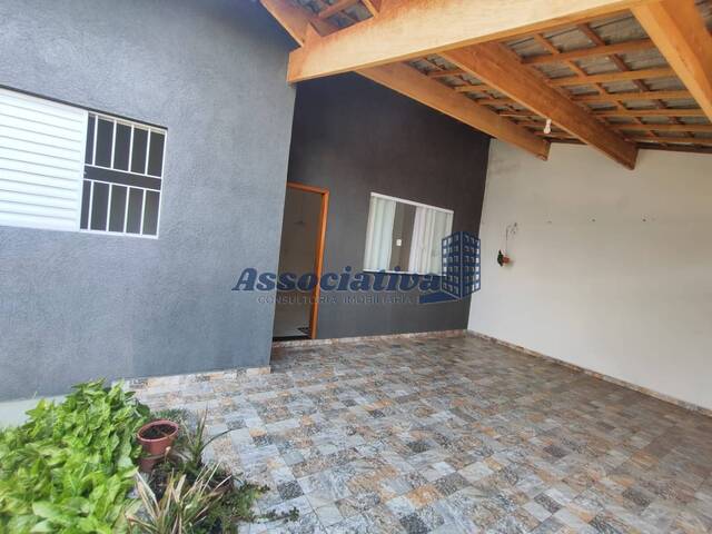 #1663 - Casa para Venda em Taubaté - SP