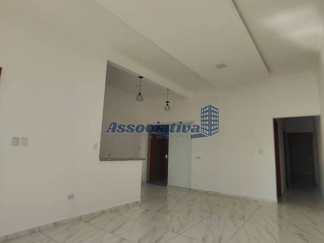 #1695 - Casa para Venda em Taubaté - SP