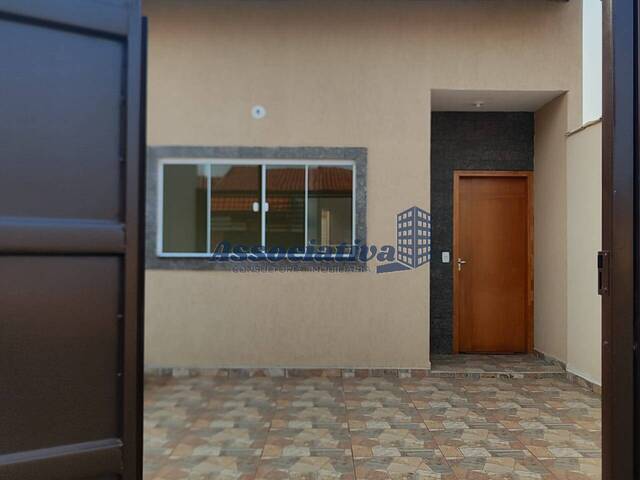 #1415 - Casa para Venda em Taubaté - SP