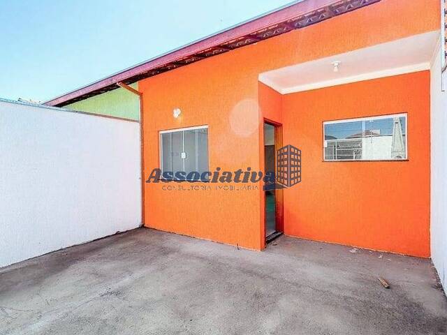 #1532 - Casa para Venda em Taubaté - SP - 2