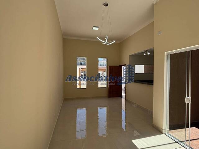 #1726 - Casa para Venda em Taubaté - SP