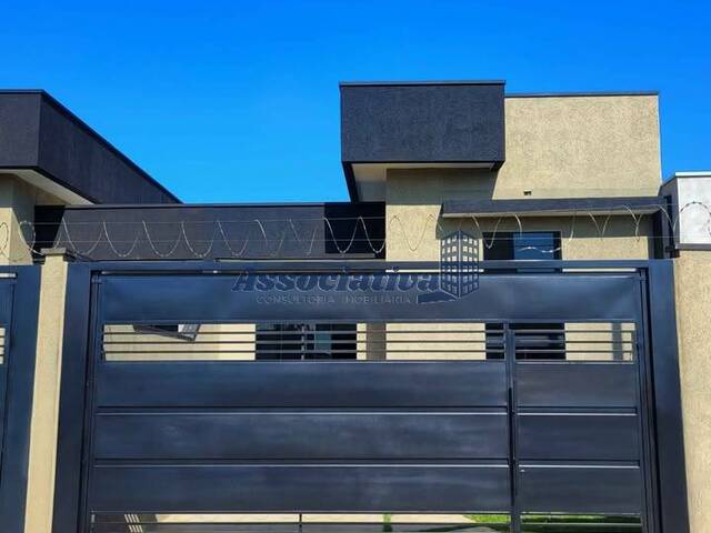 #1765 - Casa para Venda em Taubaté - SP - 2