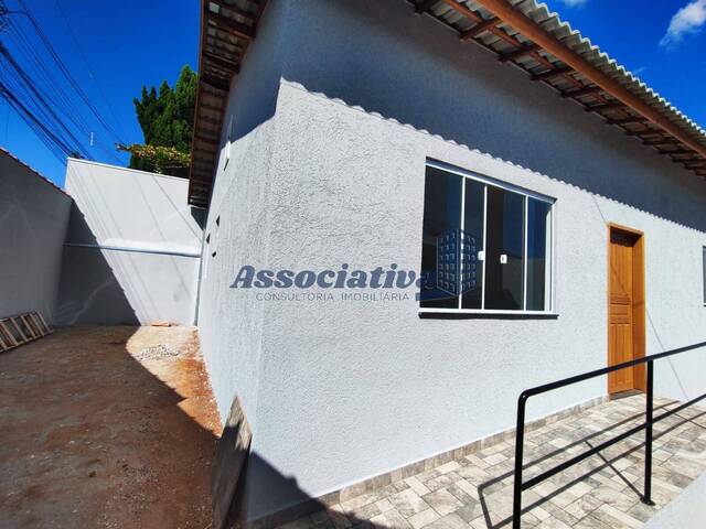 #1818 - Casa para Venda em Taubaté - SP - 2