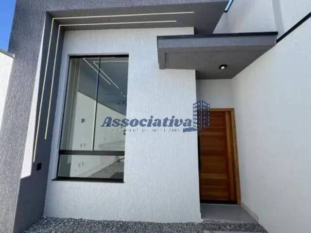 #1808 - Casa para Venda em Taubaté - SP - 2