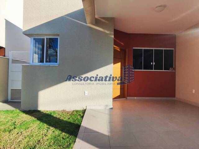#1832 - Casa para Venda em Taubaté - SP - 1