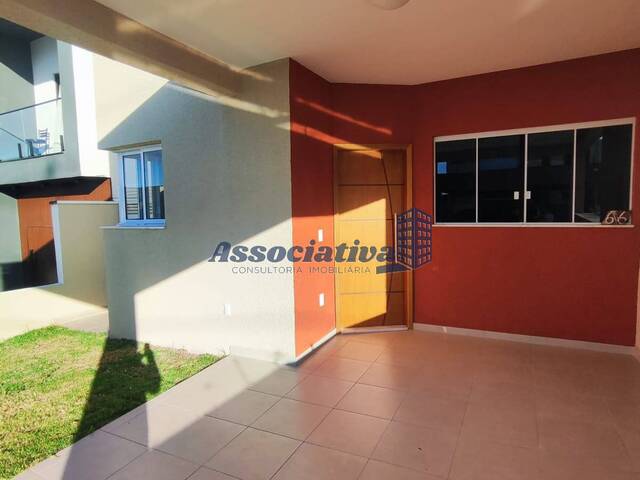 #1832 - Casa para Venda em Taubaté - SP - 2