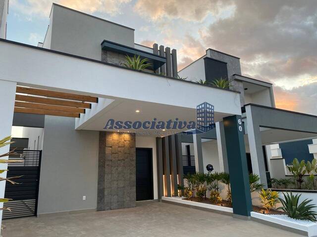 #1835 - Casa em condomínio para Venda em Taubaté - SP - 1