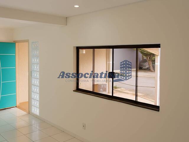 #1846 - Casa para Venda em Taubaté - SP - 2