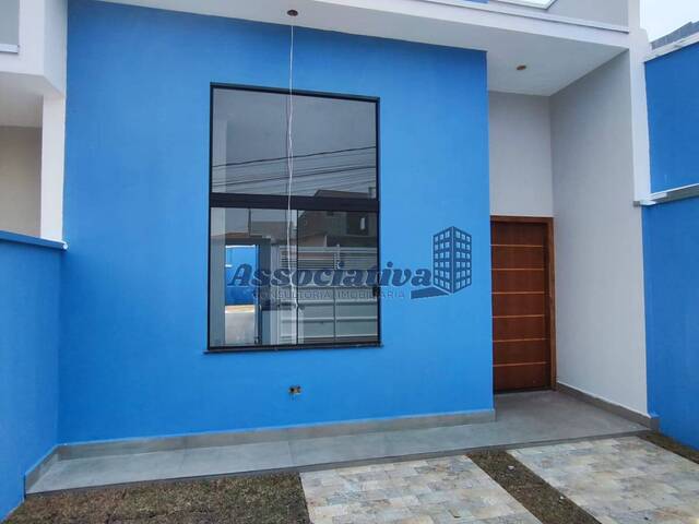 #1833 - Casa para Venda em Taubaté - SP