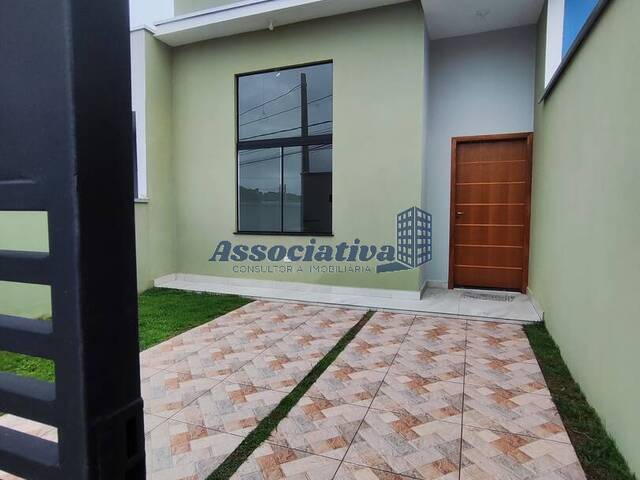 #1834 - Casa para Venda em Taubaté - SP