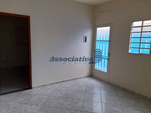 Casa para Venda em Taubaté - 5