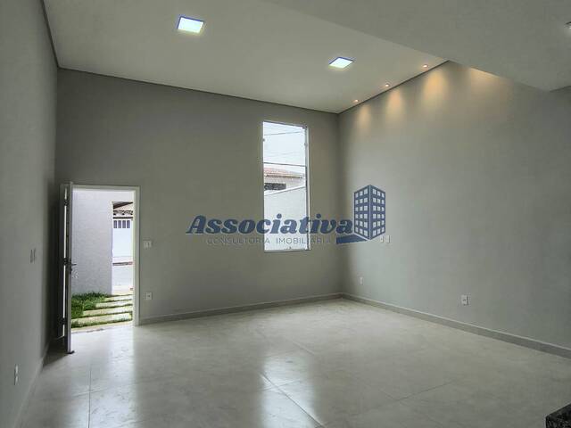 #1878 - Casa para Venda em Taubaté - SP