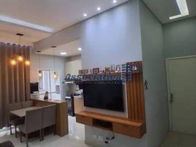 #1880 - Apartamento para Venda em Taubaté - SP