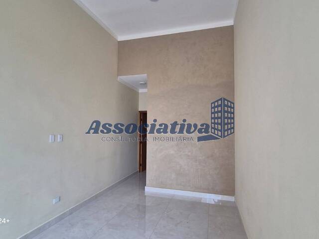 Casa para Venda em Taubaté - 4