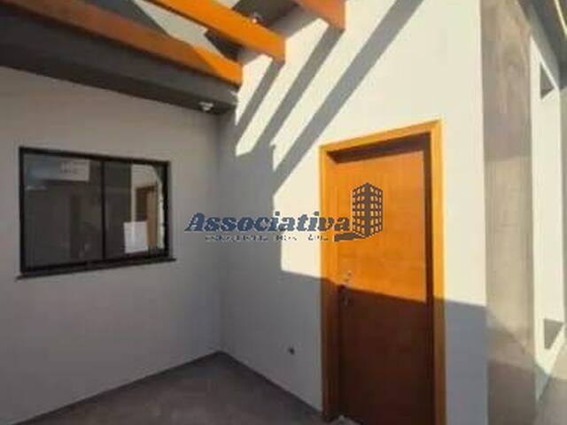 Casa para Venda em Taubaté - 2