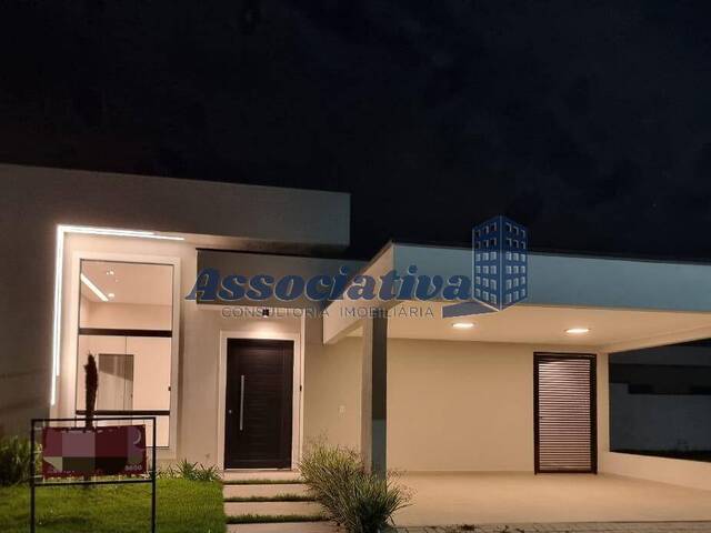 #1917 - Casa em condomínio para Venda em Tremembé - SP