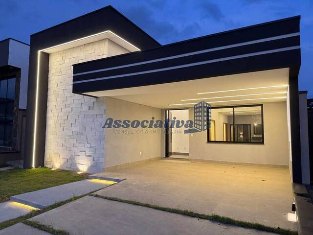 #896 - Casa em condomínio para Venda em Tremembé - SP
