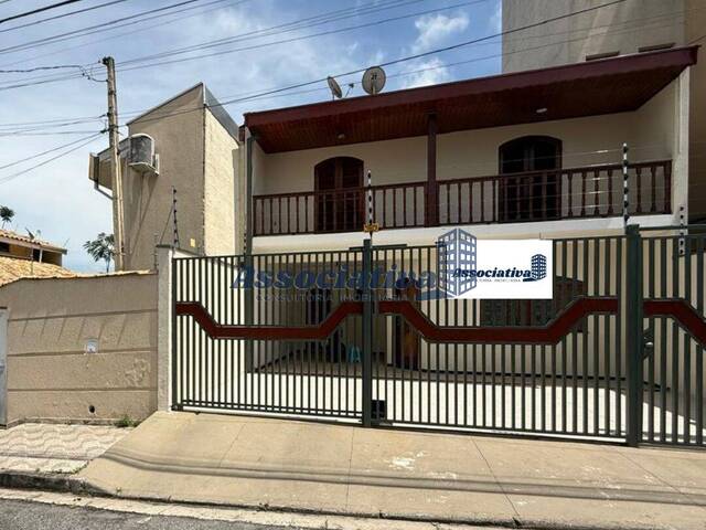 #1943 - Casa para Venda em Taubaté - SP - 1