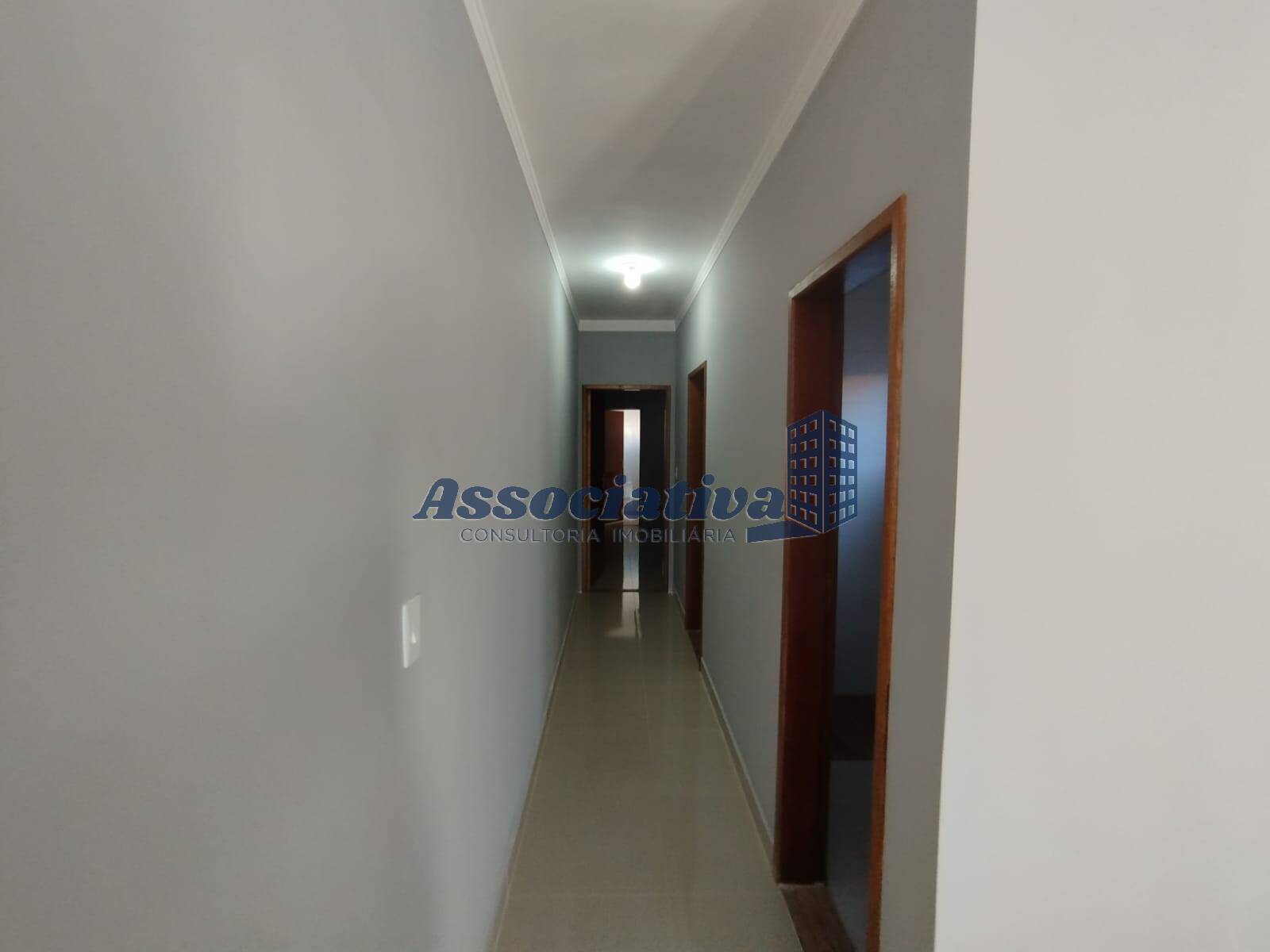 Casa à venda com 2 quartos, 74m² - Foto 8