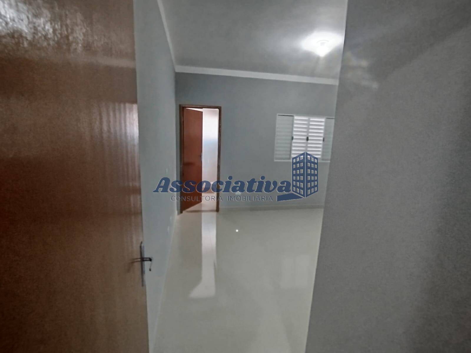Casa à venda com 2 quartos, 74m² - Foto 9