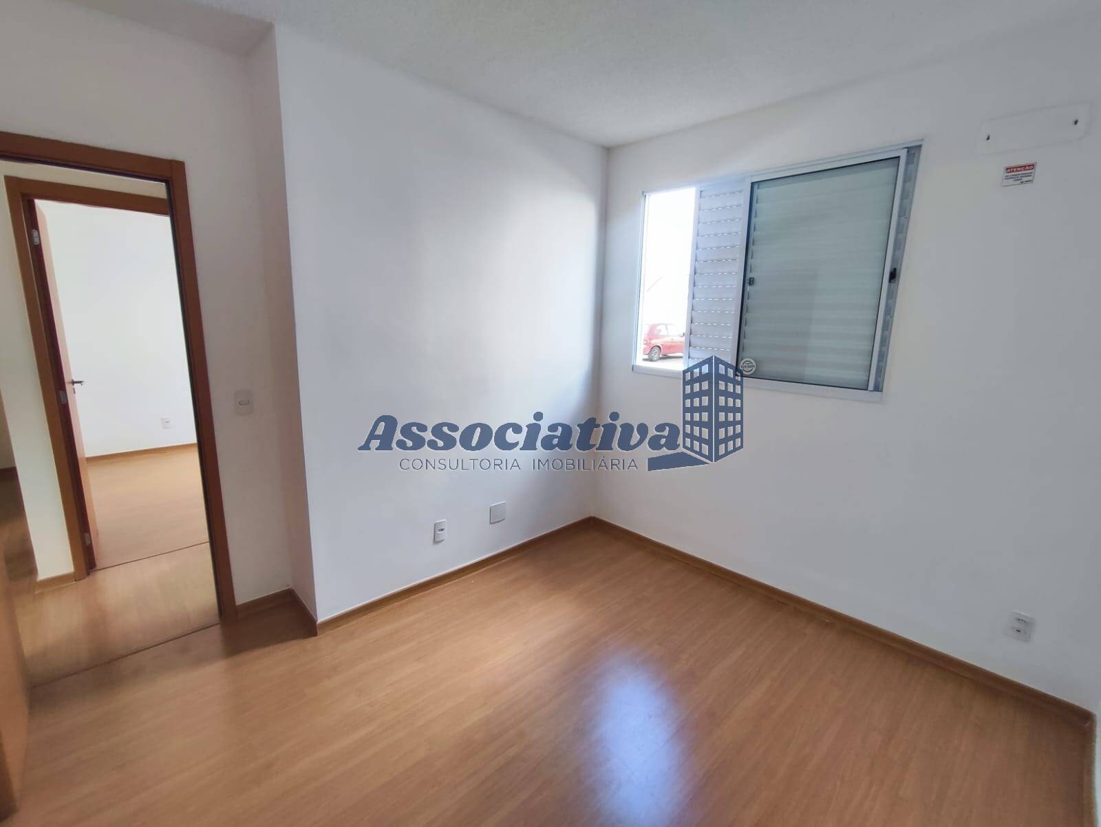 Apartamento à venda com 2 quartos, 42m² - Foto 8