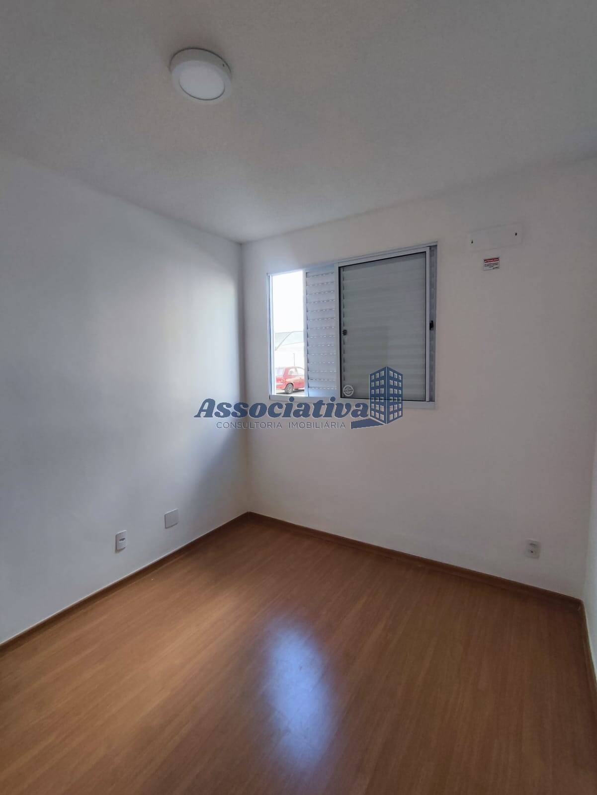 Apartamento à venda com 2 quartos, 42m² - Foto 9