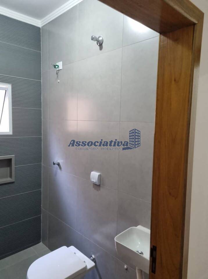 Casa à venda com 2 quartos, 69m² - Foto 17