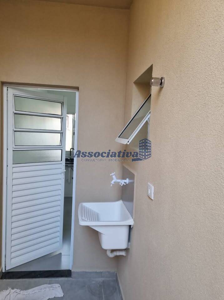 Casa à venda com 2 quartos, 69m² - Foto 19