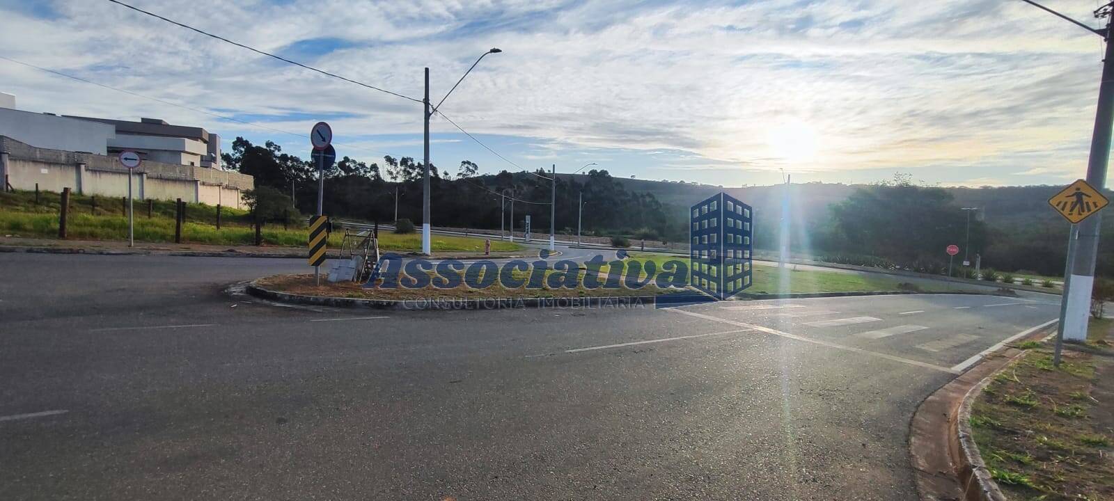 Terreno à venda, 662m² - Foto 12