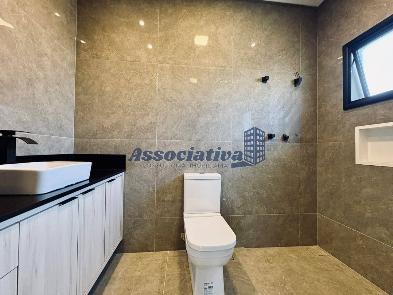 Casa de Condomínio à venda com 3 quartos, 154m² - Foto 18