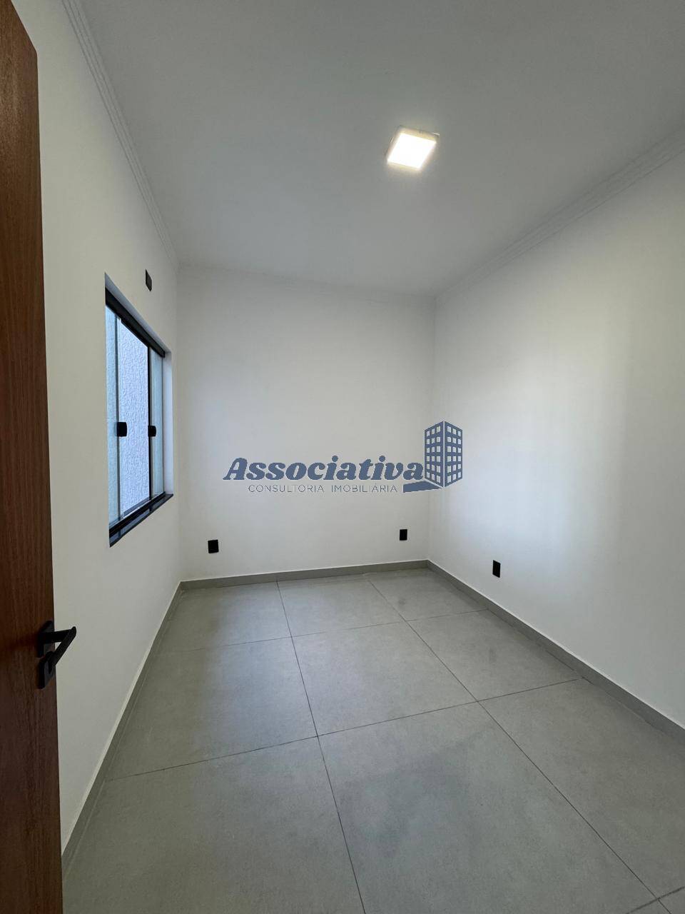 Casa à venda com 2 quartos, 71m² - Foto 15