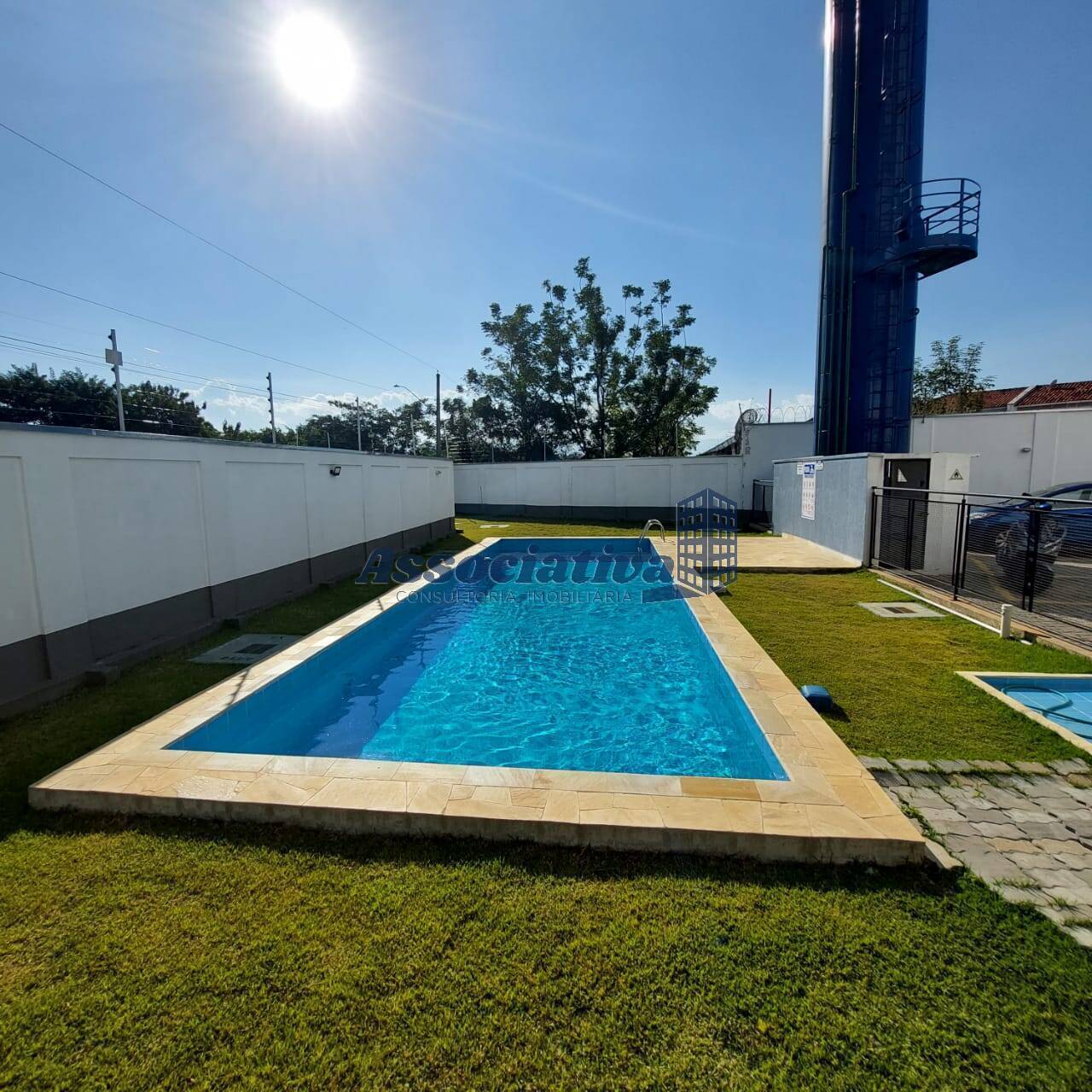 Apartamento à venda com 2 quartos, 61m² - Foto 4