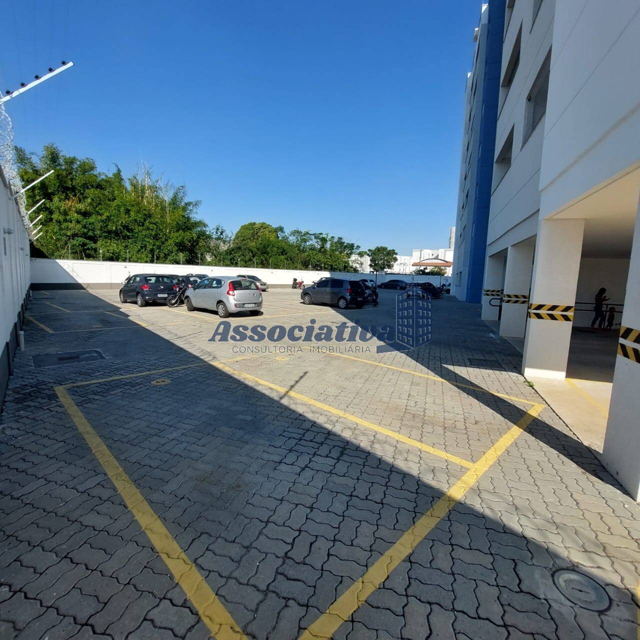 Apartamento à venda com 2 quartos, 61m² - Foto 19
