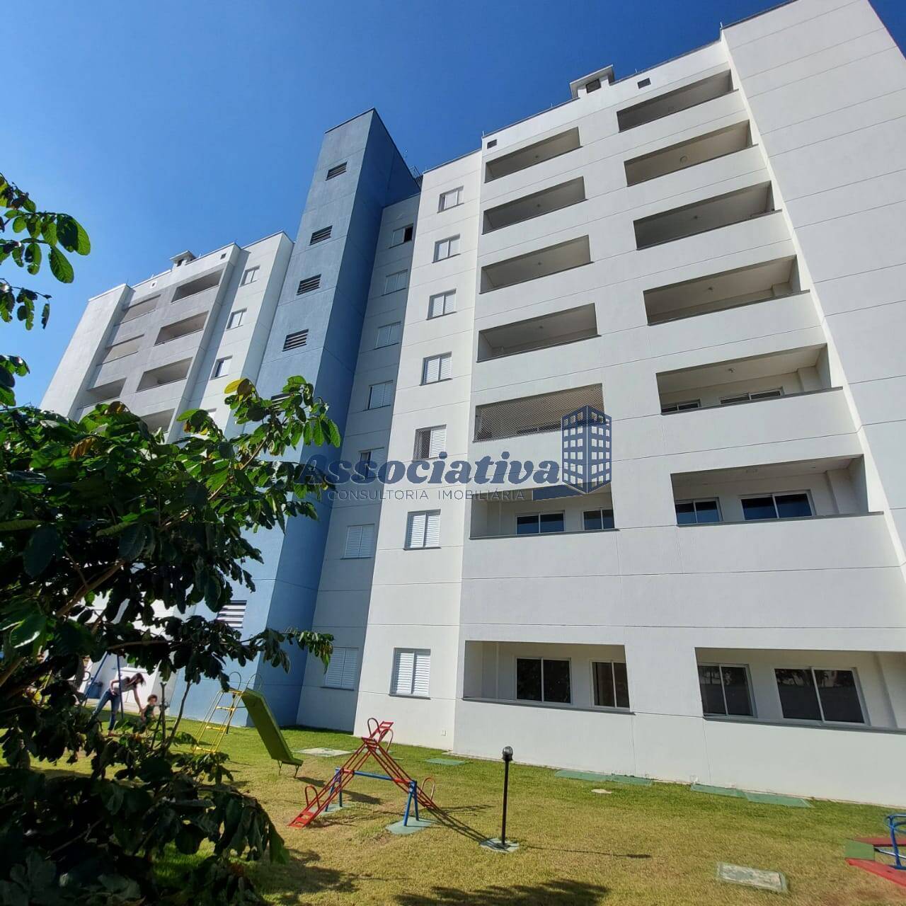 Apartamento à venda com 2 quartos, 61m² - Foto 15
