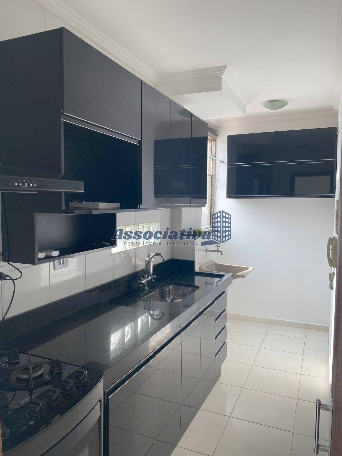 Apartamento à venda com 2 quartos, 72m² - Foto 5