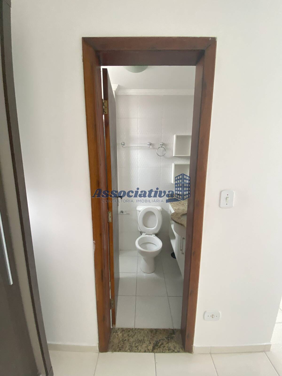 Apartamento à venda com 2 quartos, 72m² - Foto 10