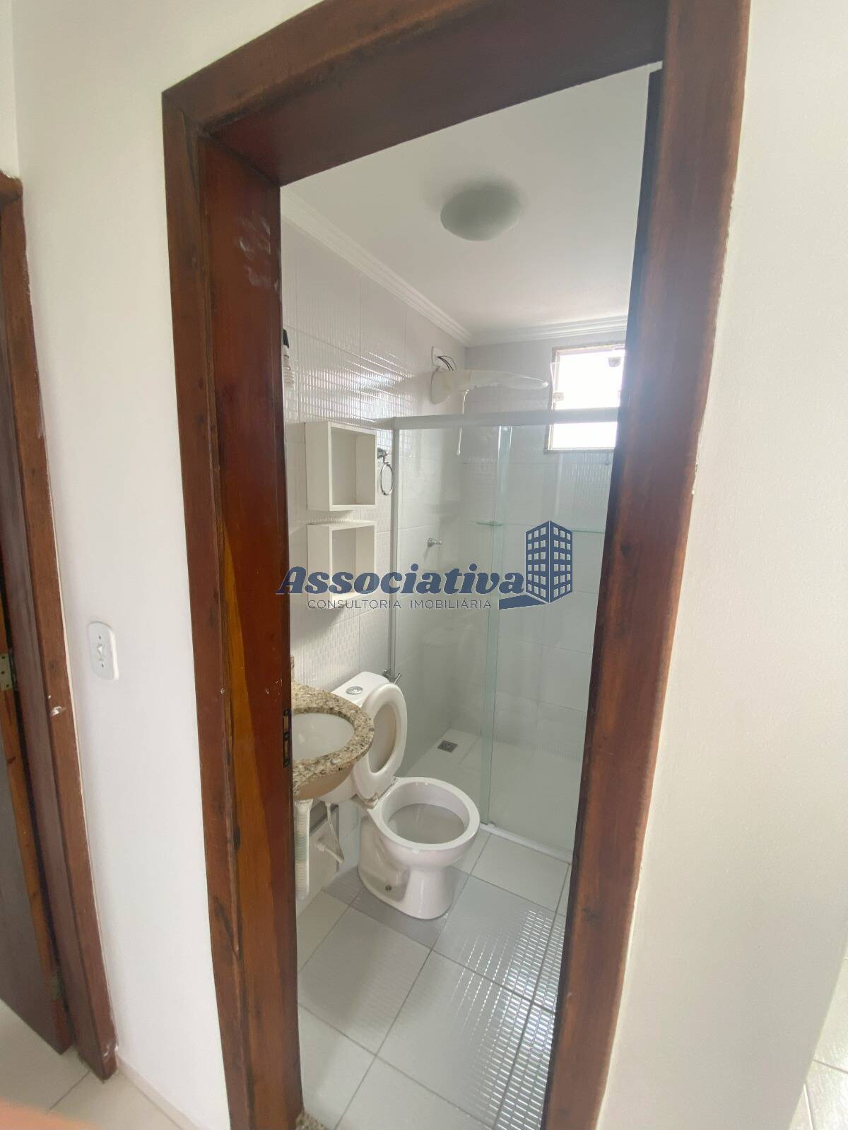 Apartamento à venda com 2 quartos, 72m² - Foto 11