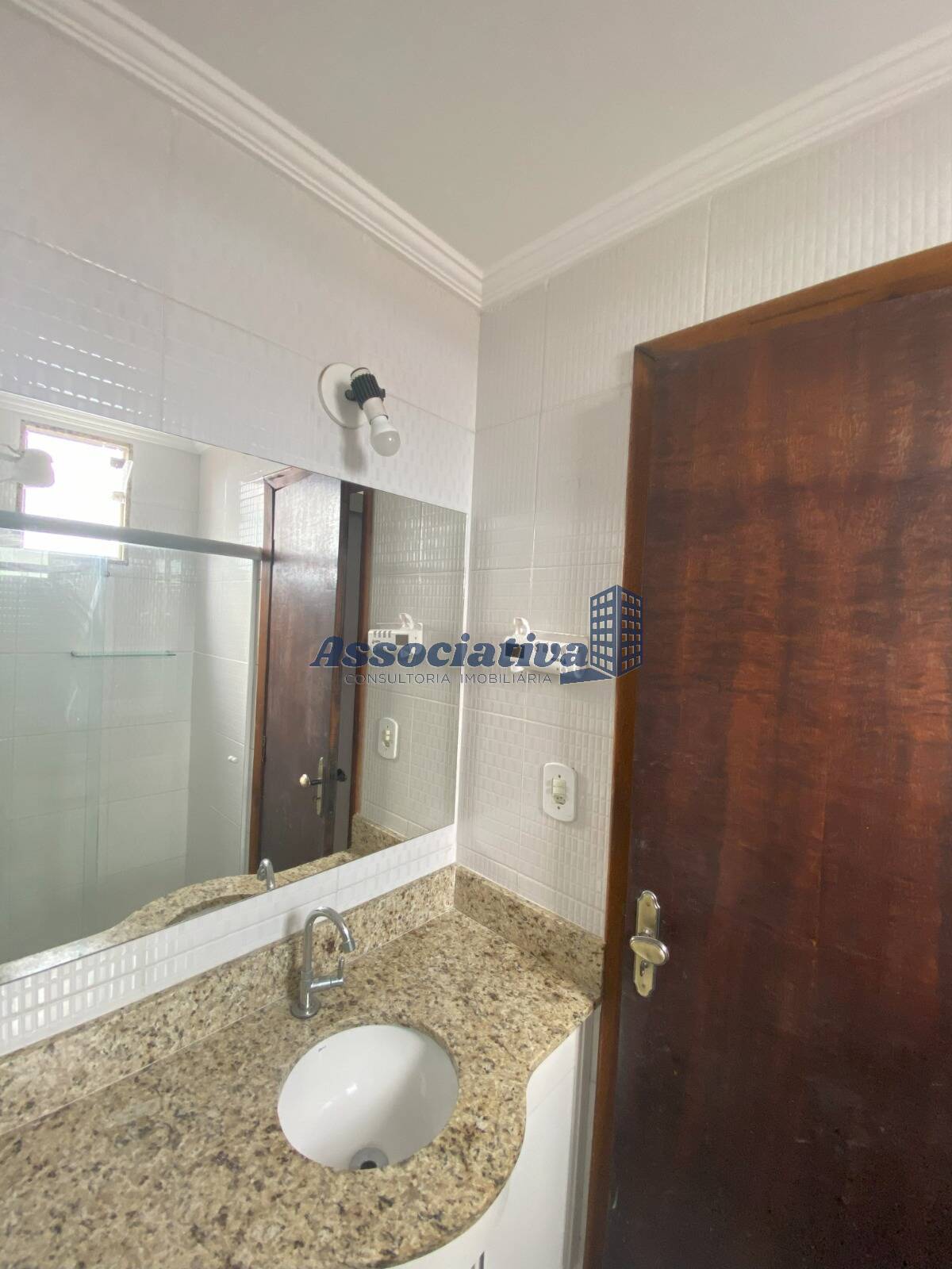 Apartamento à venda com 2 quartos, 72m² - Foto 13