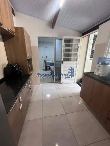 Apartamento à venda com 2 quartos, 60m² - Foto 5