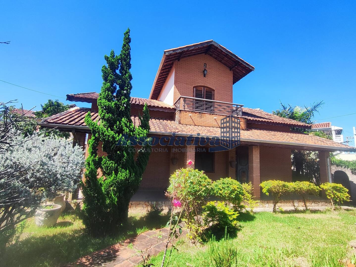 Casa, 3 quartos, 286 m² - Foto 2