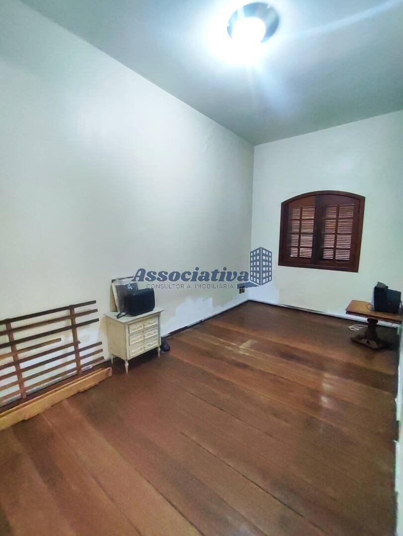 Casa, 3 quartos, 286 m² - Foto 28