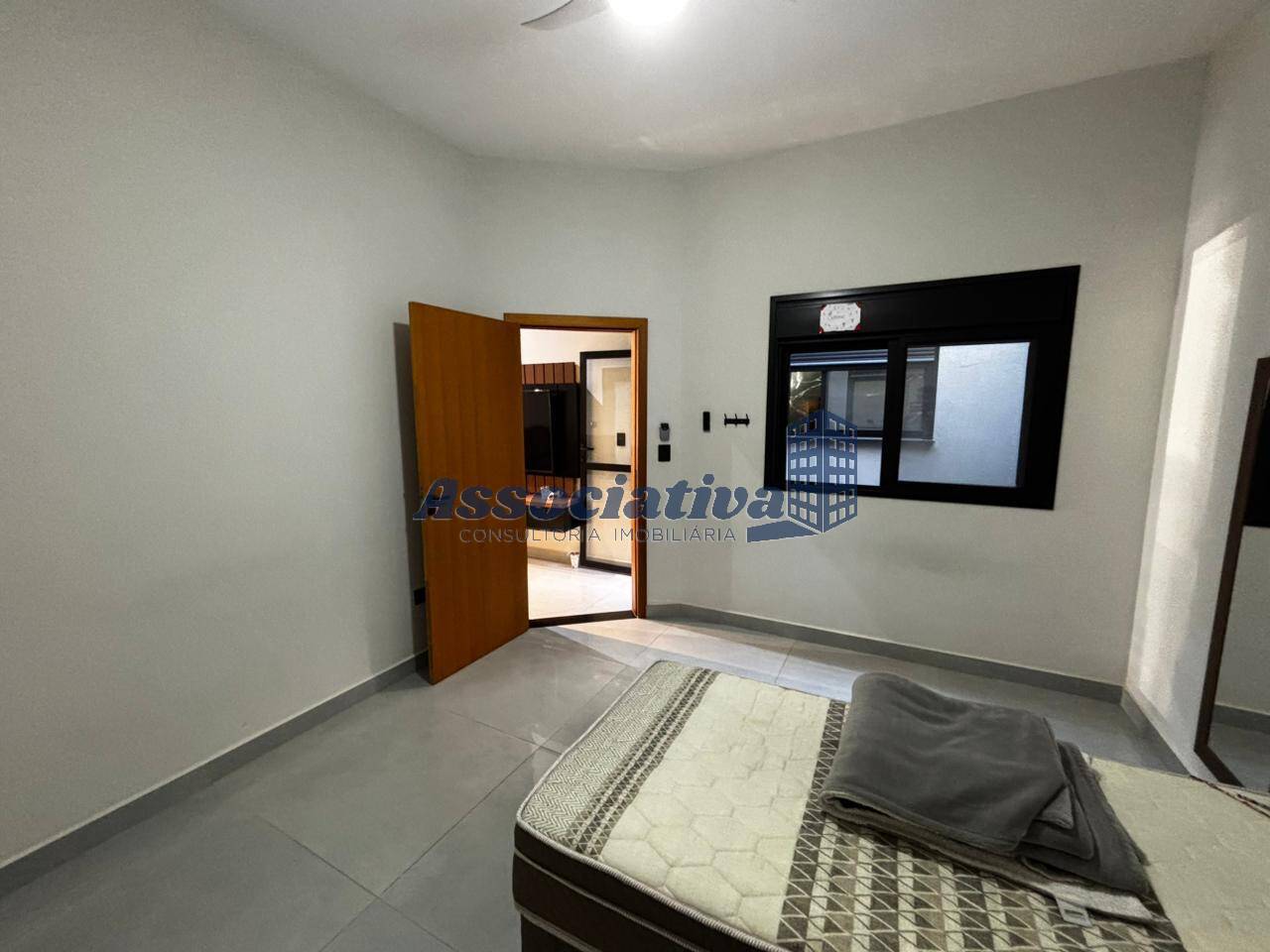 Casa, 3 quartos, 260 m² - Foto 38