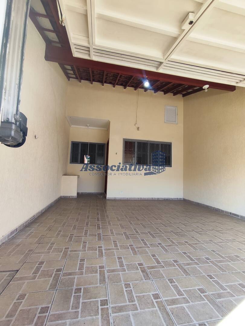 Casa, 3 quartos, 102 m² - Foto 2