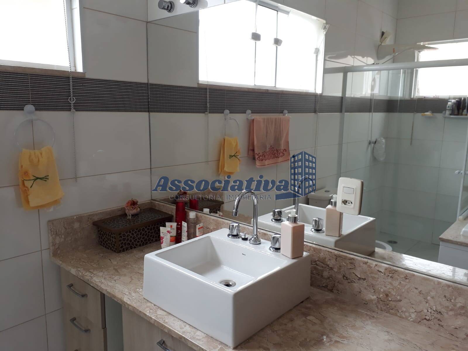 Casa, 4 quartos, 261 m² - Foto 17