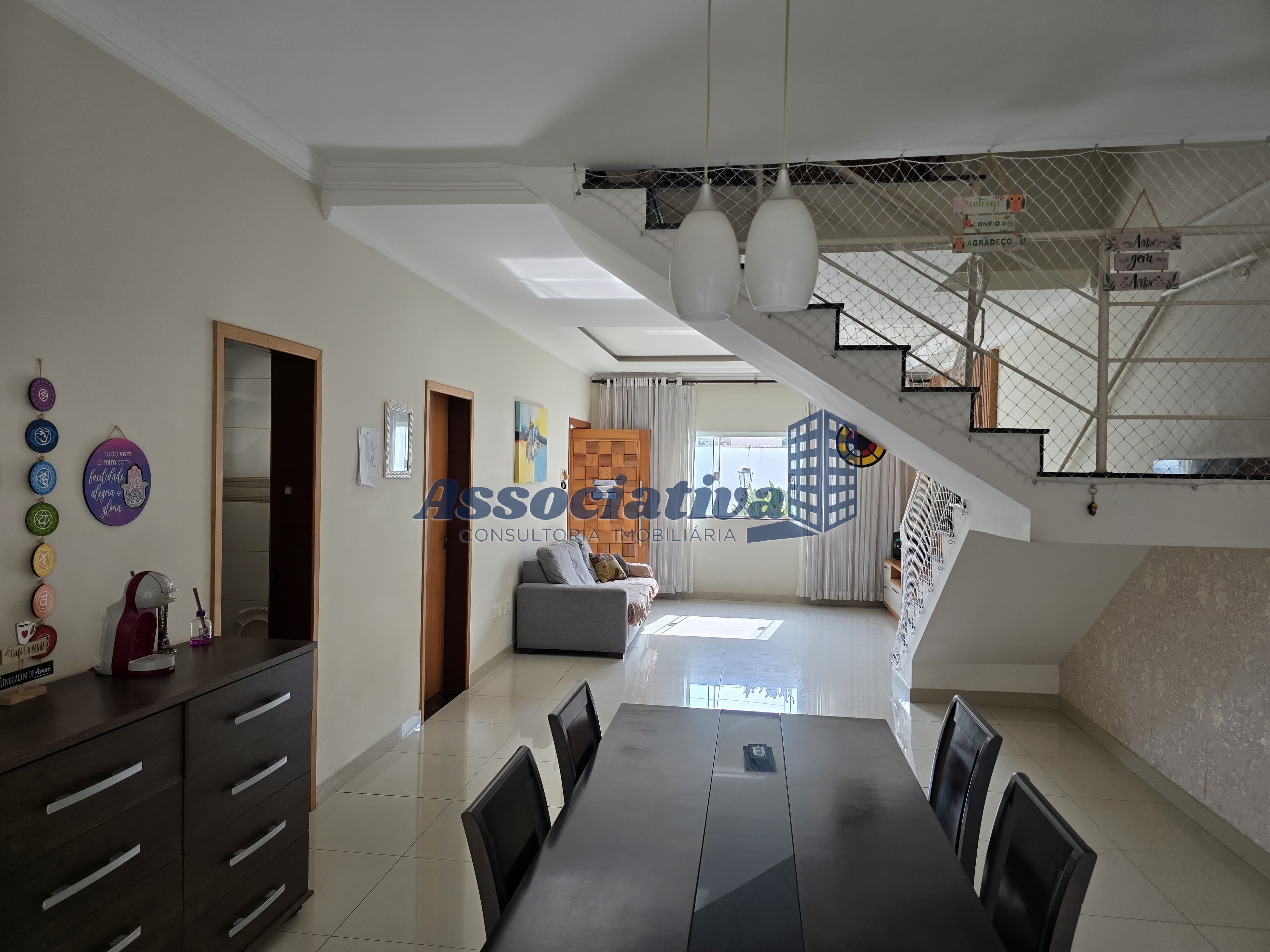 Casa, 4 quartos, 261 m² - Foto 3