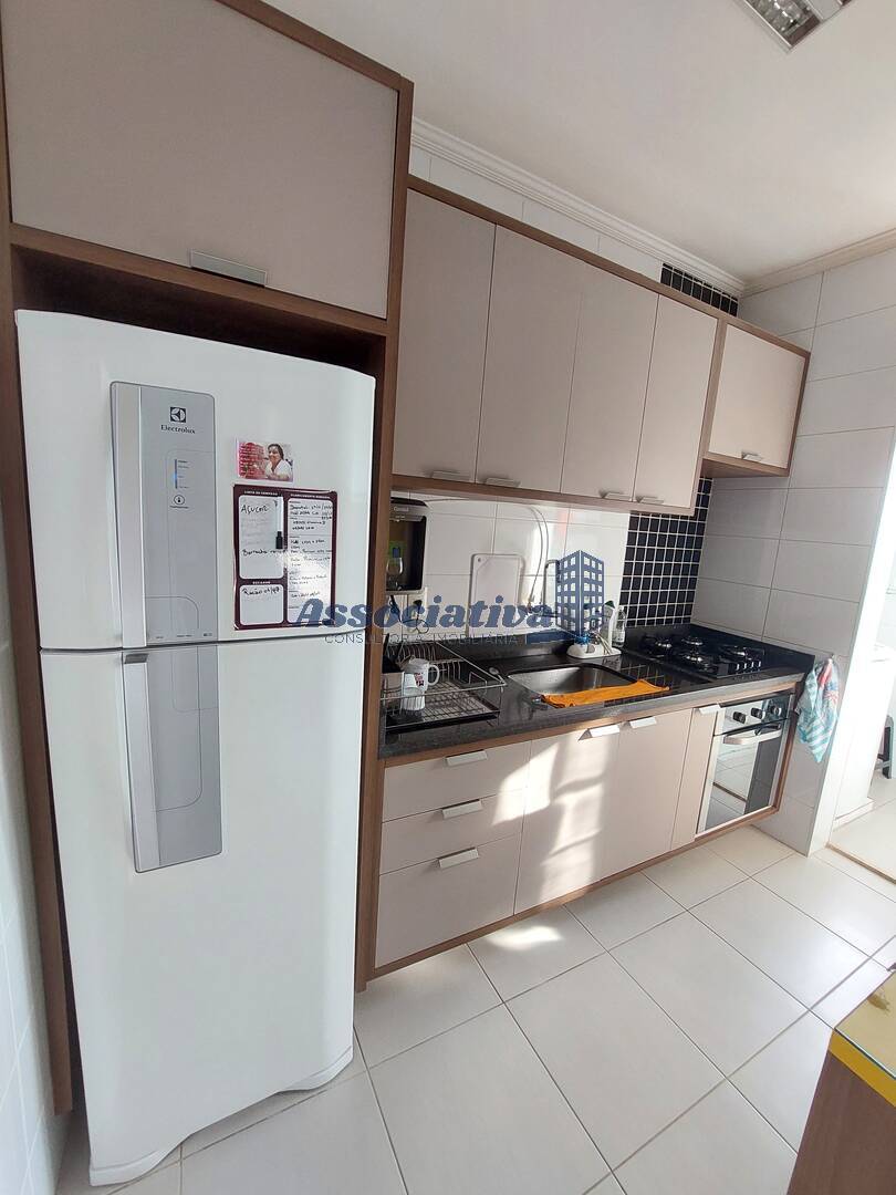 Apartamento, 2 quartos, 64 m² - Foto 11